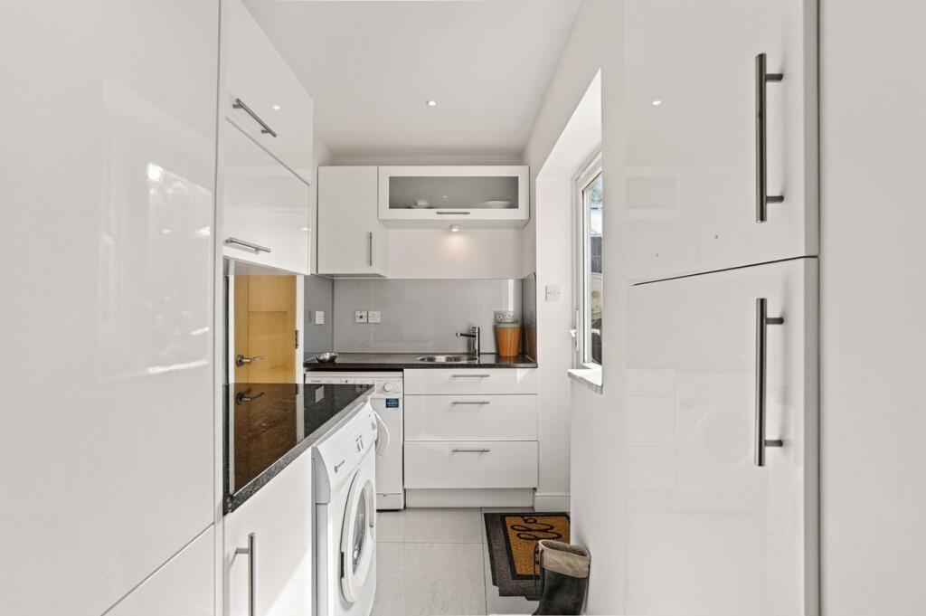 House in Runnymede, Pooley Green - View 5