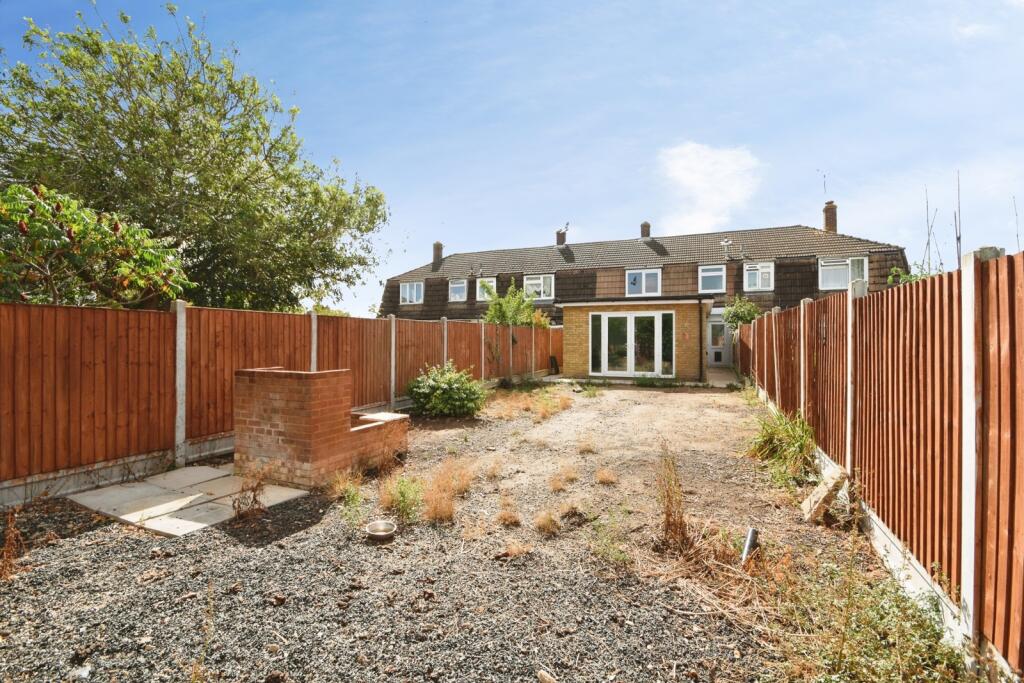 House in Chelmsford, Broomfield - View 2