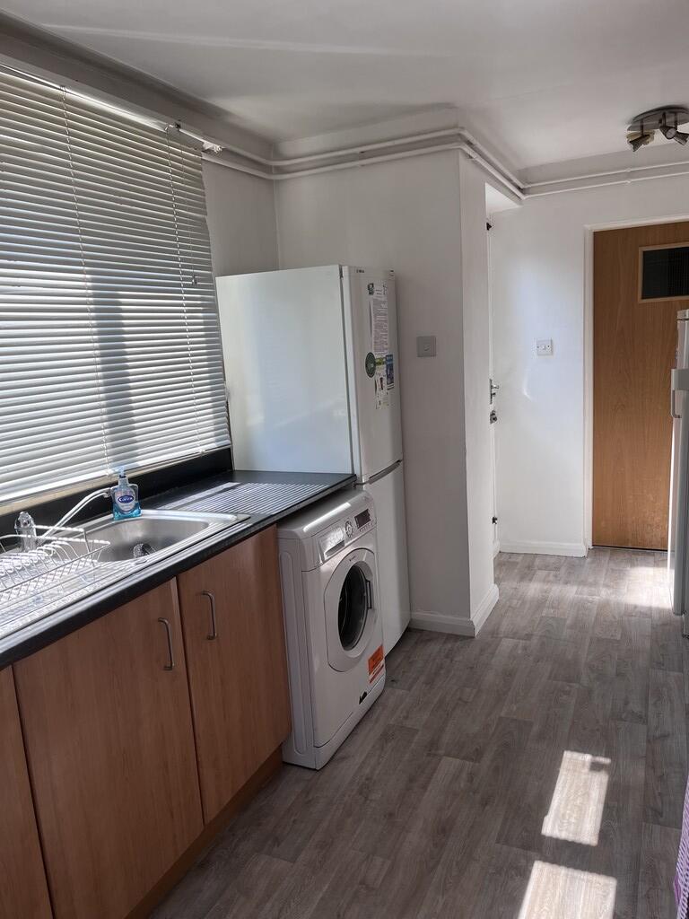 Main image of property: Lace Street, Dunkirk, NG7