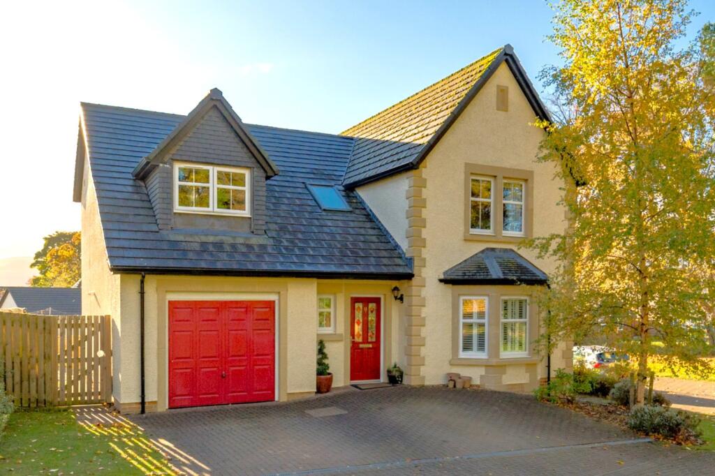 Main image of property: 11 Bizzyberry Crescent, Biggar, ML12