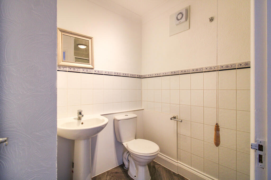 House in Rushmoor, Hampshire - View 4
