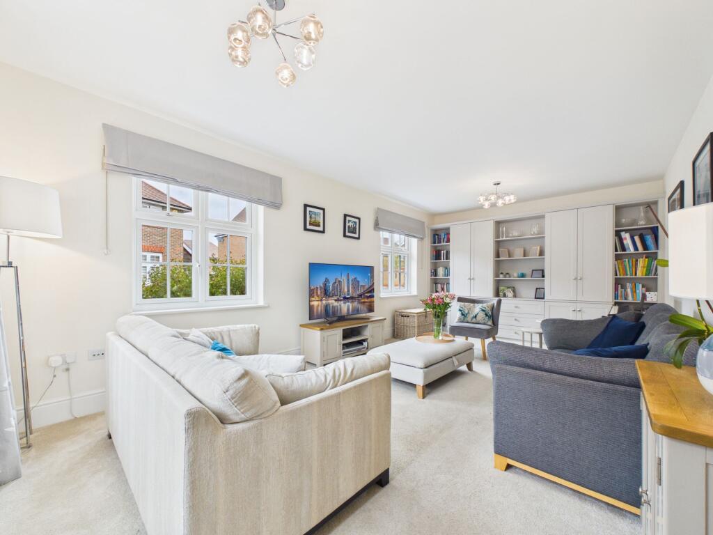 House in Reading - View 2