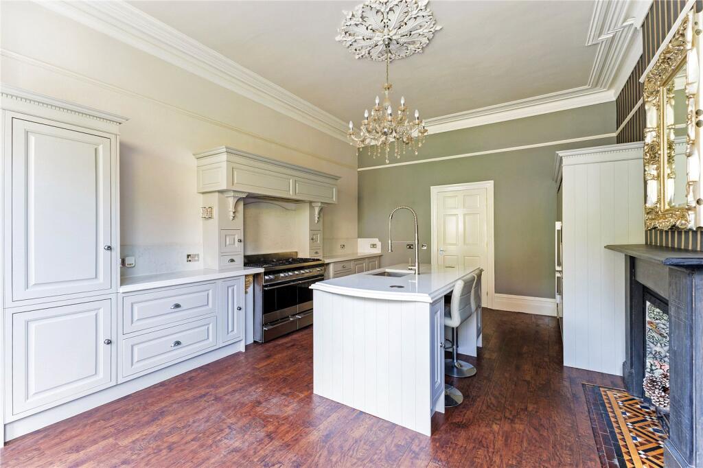 House in Bristol, Clifton - View 3