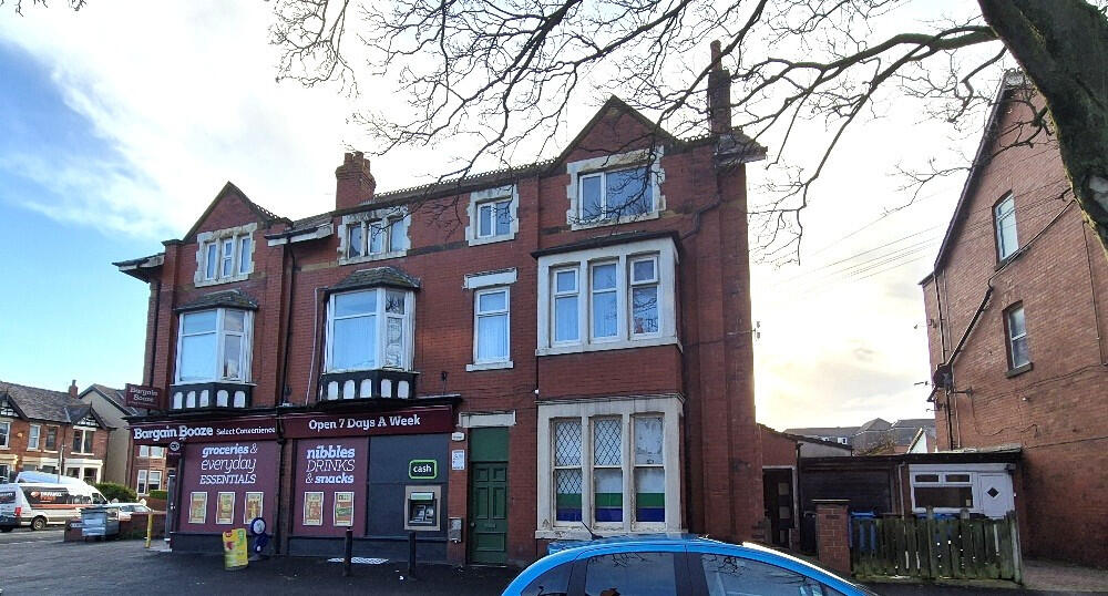 Alexandria Drive,  Lytham St. Annes, FY8 photo 3