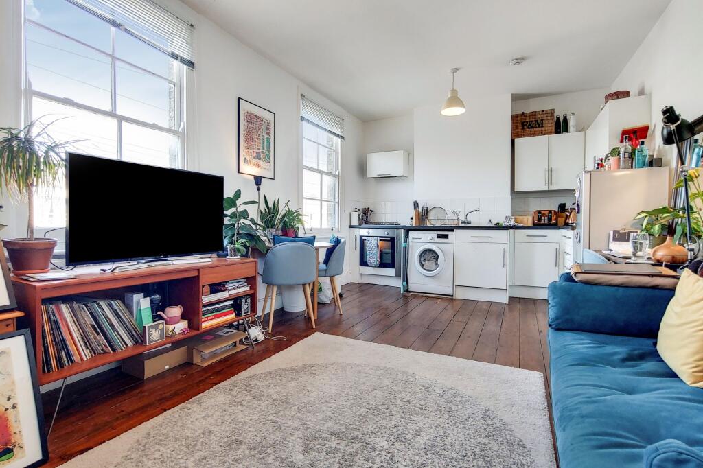 Apartment in London, New Cross Gate - View 2