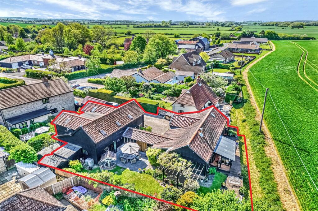 3-bed detached on Mill Road, Brockley, Bury St. Edmunds, Suffolk, IP29, £695,000