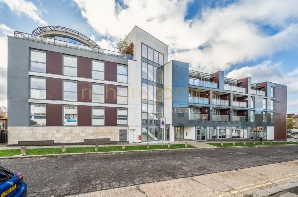 Main image of property: Flower Lane, Mill Hill, NW7