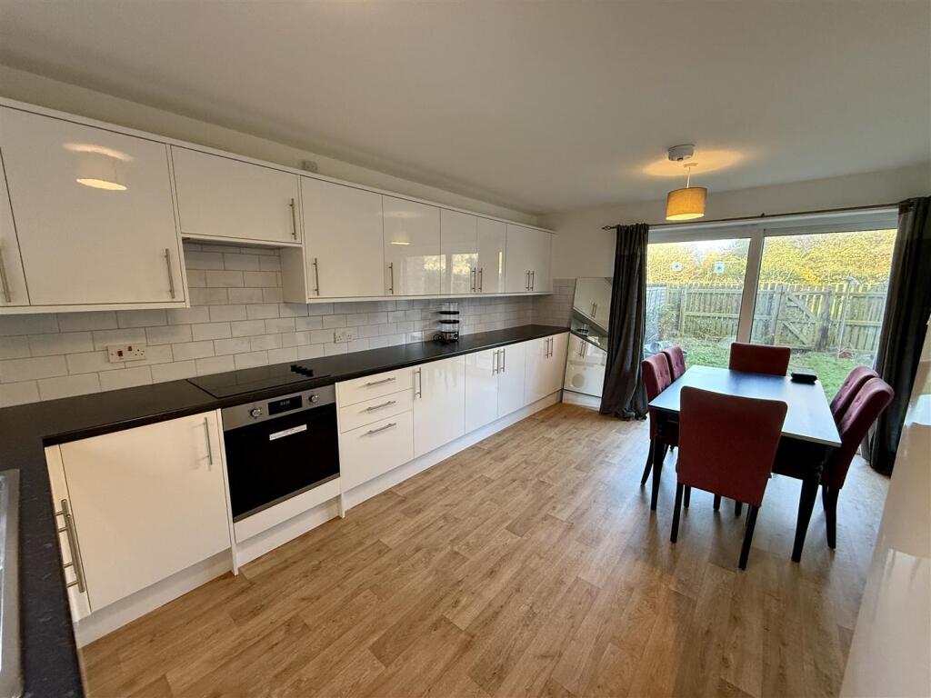 House in Bretton - View 3