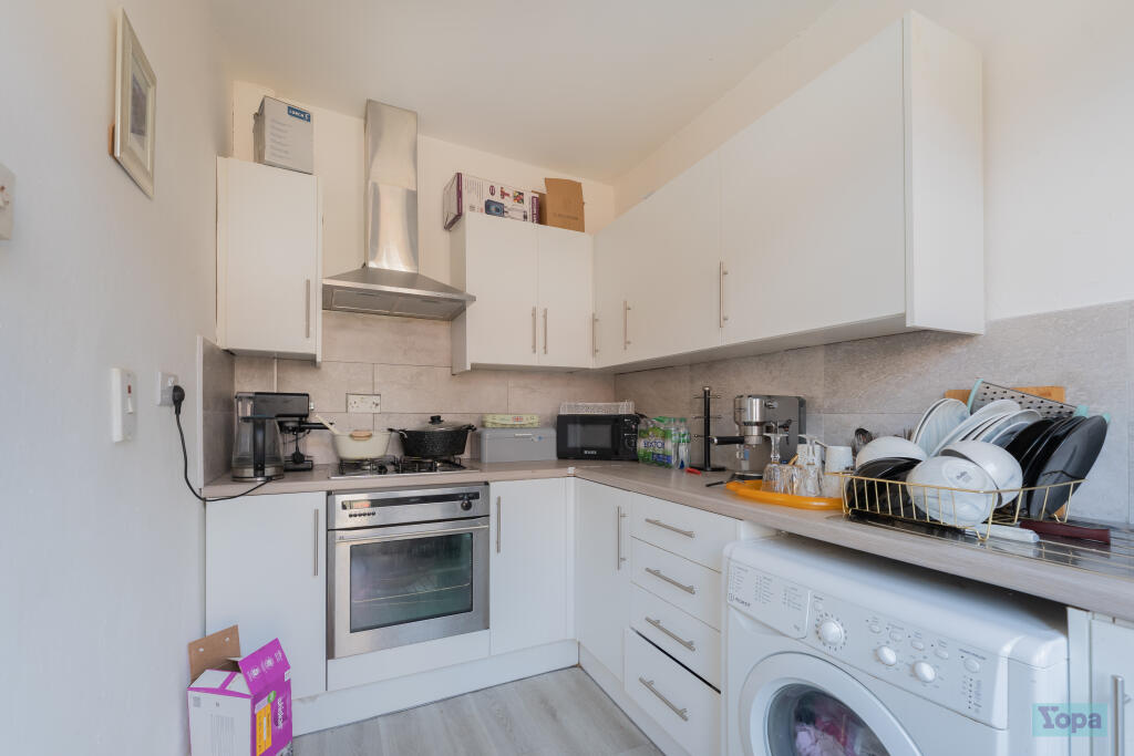 House in Wirral, Liverpool City Region - More