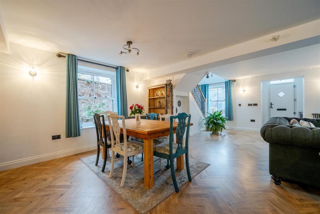 House in Shrewsbury - View 5