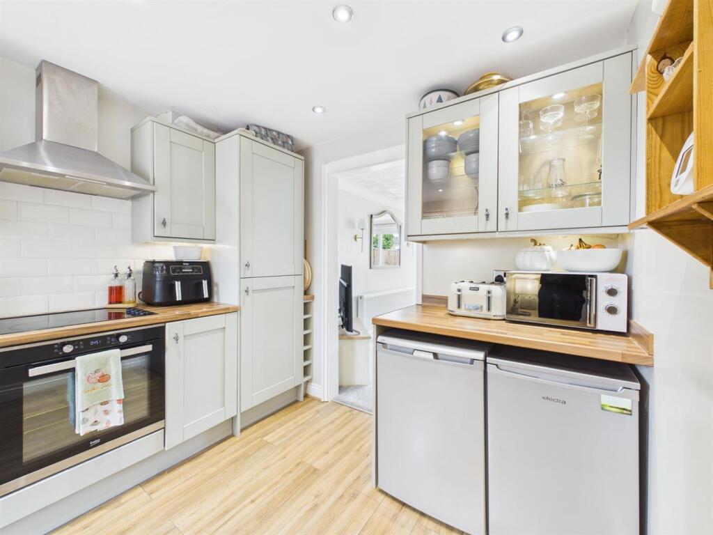 House in Bridlington, East Riding of Yorkshire - View 4