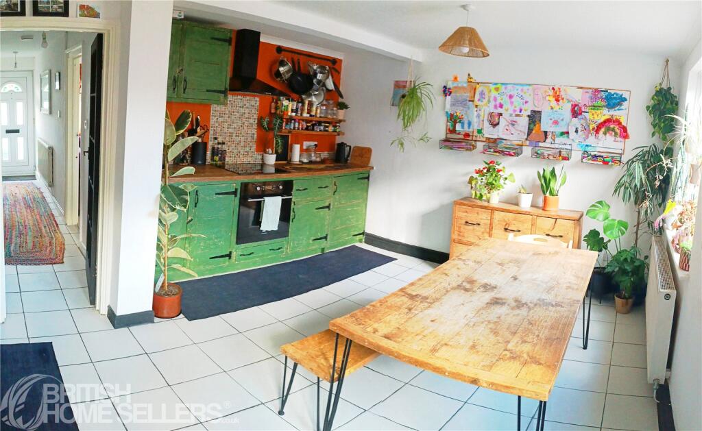 House in Weston-super-Mare, Norton, Kewstoke - View 2