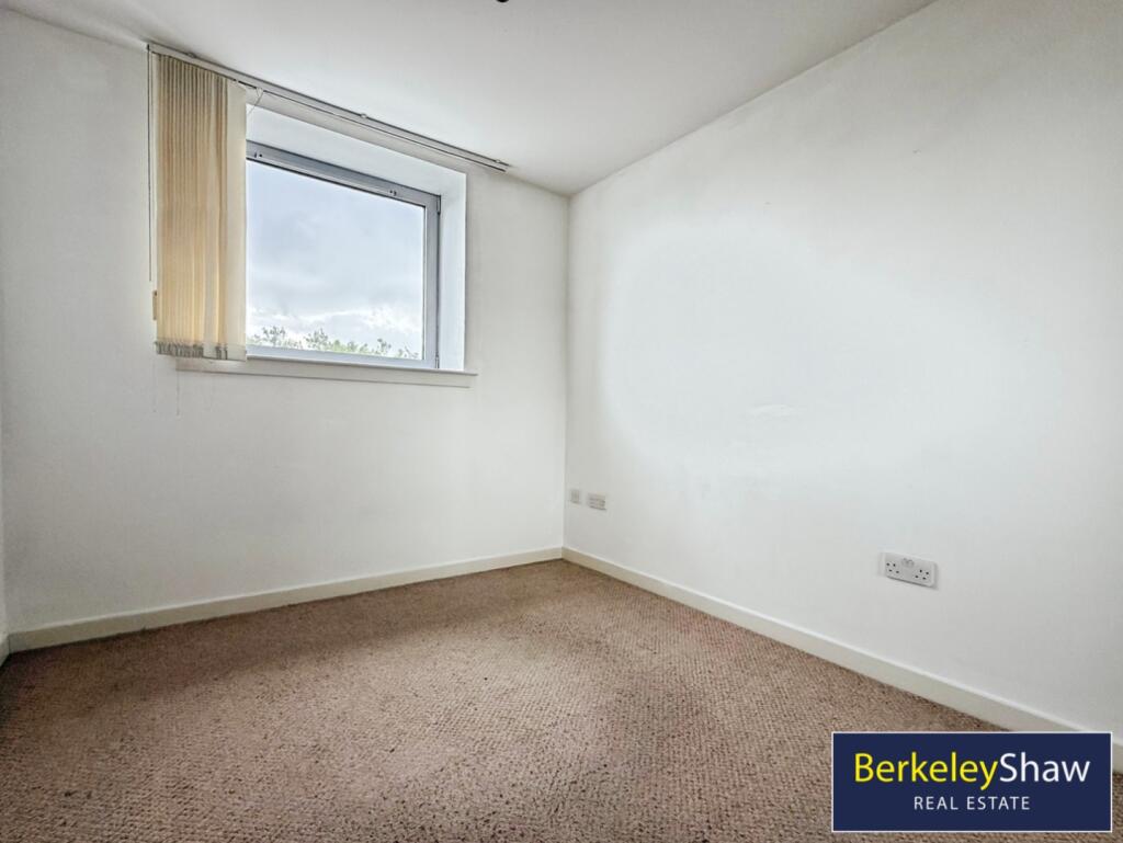 Apartment in Liverpool - View 3