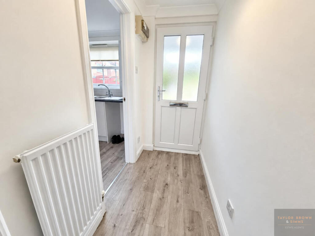 Newham Close, Heanor photo 2