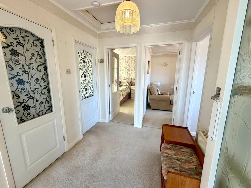 House in Gillingham, Medway - More