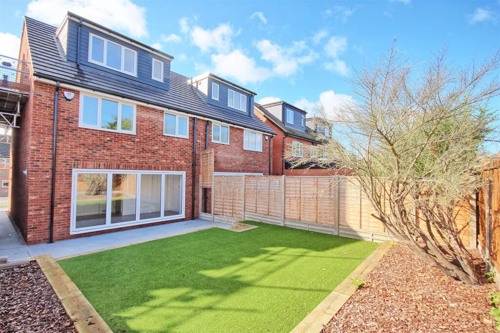 Main image of property: FRENCHS CLOSE - STANSTEAD ABBOTTS - NEW HOME