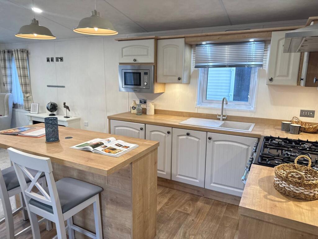 Main image of property: Perowne Way, Sandown, PO36 9PS