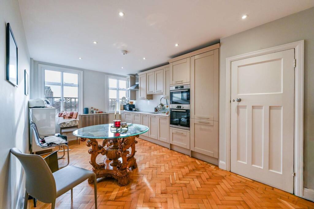 Main image of property: Chiltern Court, Baker Street, London, NW1