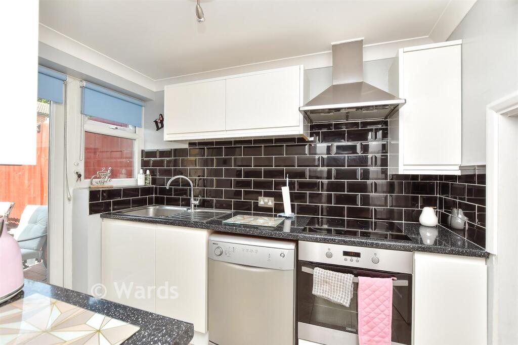 House in Tonbridge and Malling, Snodland - View 5