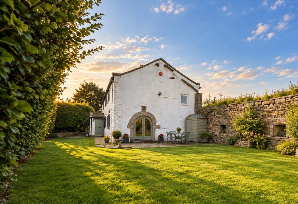 House in Calderdale, Blackshaw - View 5