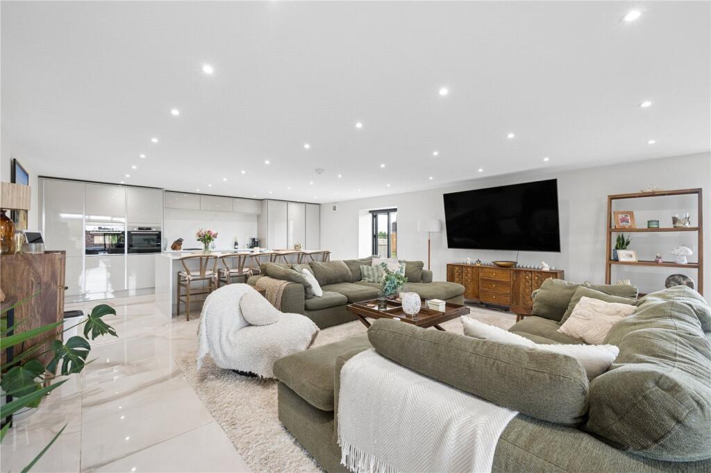 House in West Lancashire, Downholland - View 4