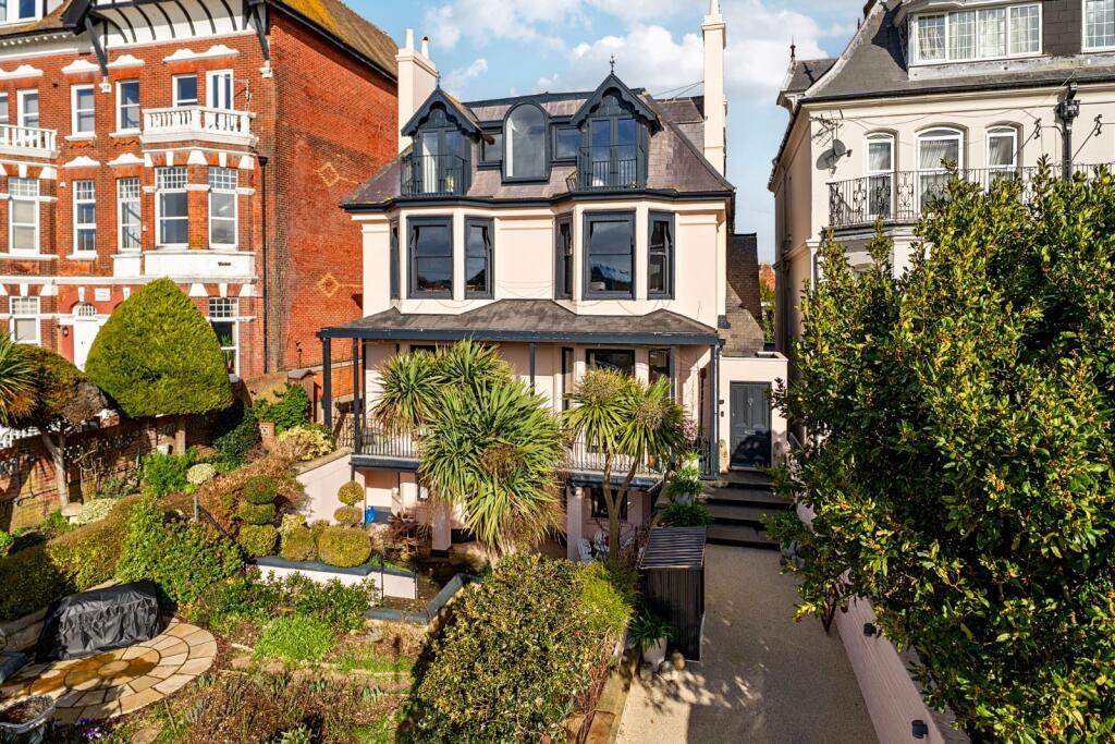 Main image of property: South Parade, Southsea, Hampshire, PO5