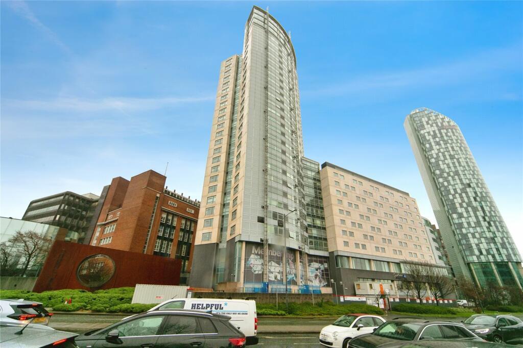 Apartment in Liverpool - More