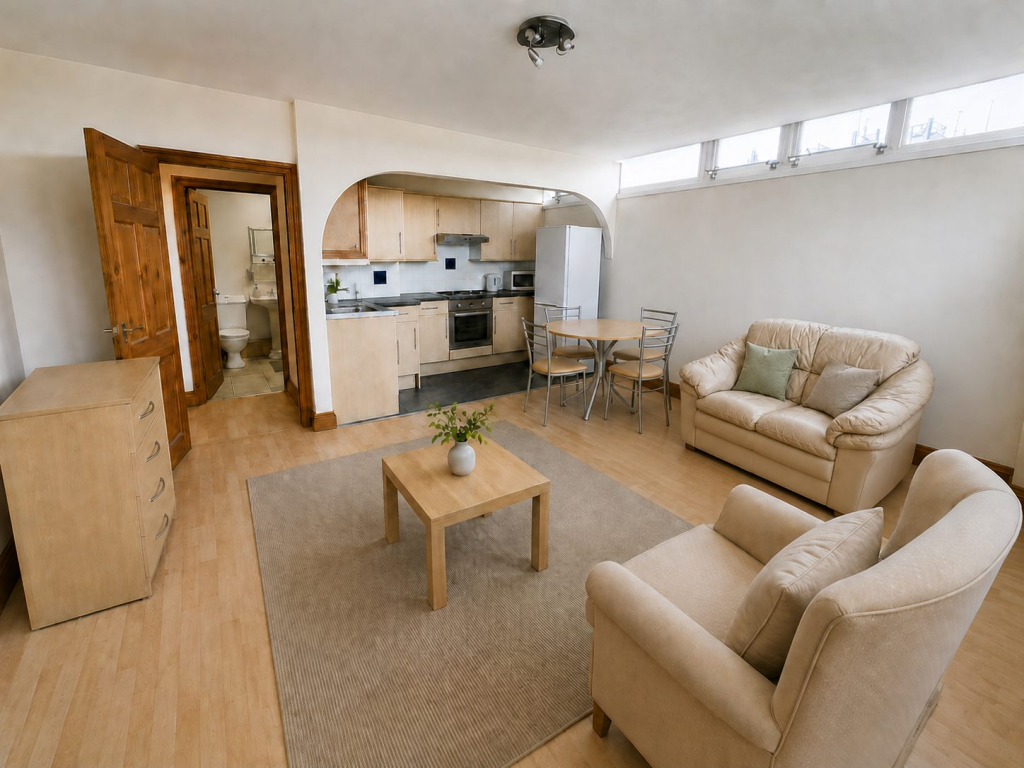 Main image of property: Parkview Mansions, New Road, Southampton, SO14