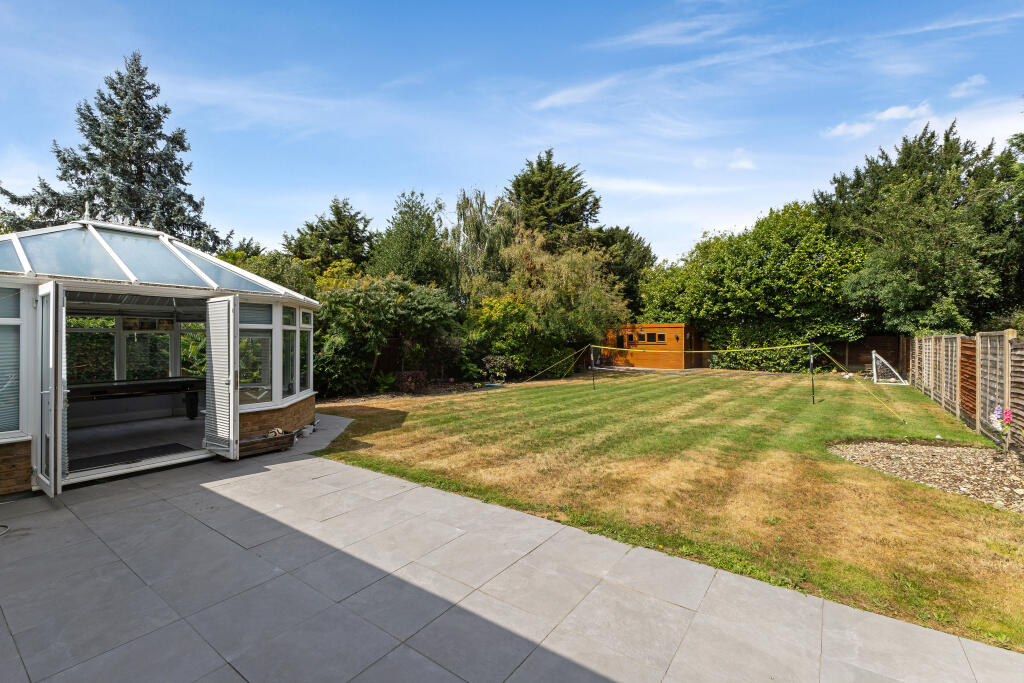 House in Watford - View 4