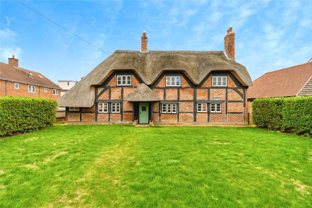 Main image of property: Frogmore Lane, Nursling, Southampton, Hampshire, SO16