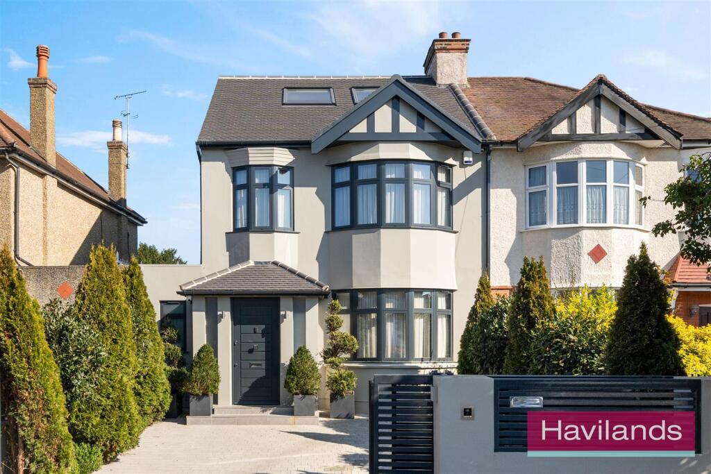 5-bed semi-detached on Queen Annes Grove, Enfield, £1,150,000