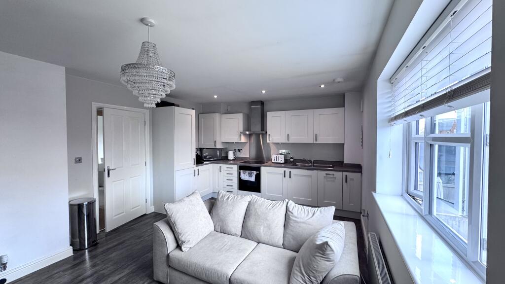 Ryelands Crescent, Stoke Golding, Leicestershire, CV13 photo 4