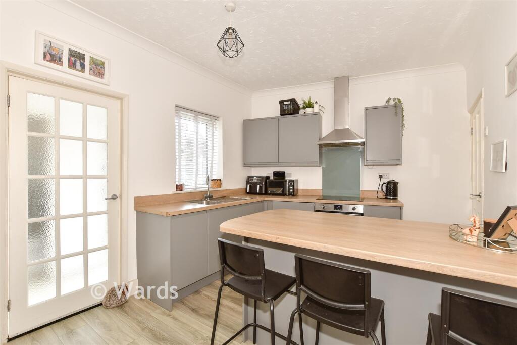 House in Queenborough - View 3