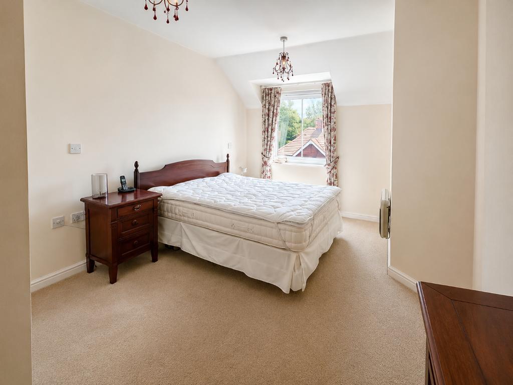 Apartment in London - View 3
