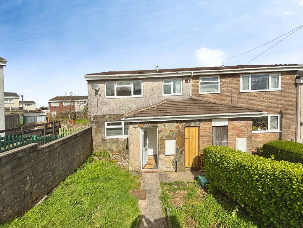 Main image of property: Tegfan, Llansamlet