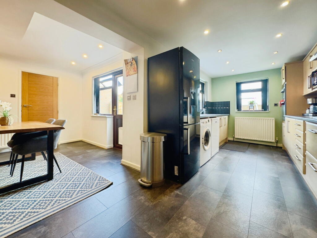 House in Newcastle upon Tyne - View 3