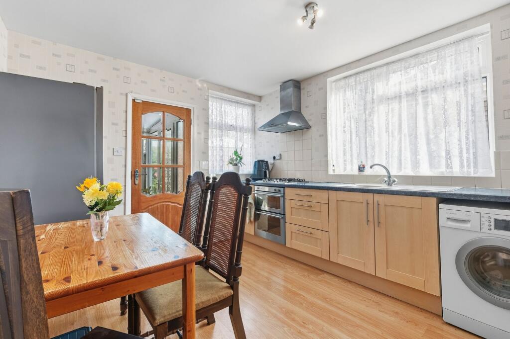 House in Leicester - View 2