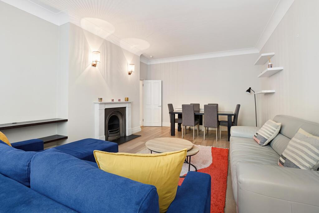 Apartment in London, City of Westminster - View 3