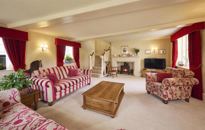 Mulberry Sittingroom_PDS9913 copy.jpg