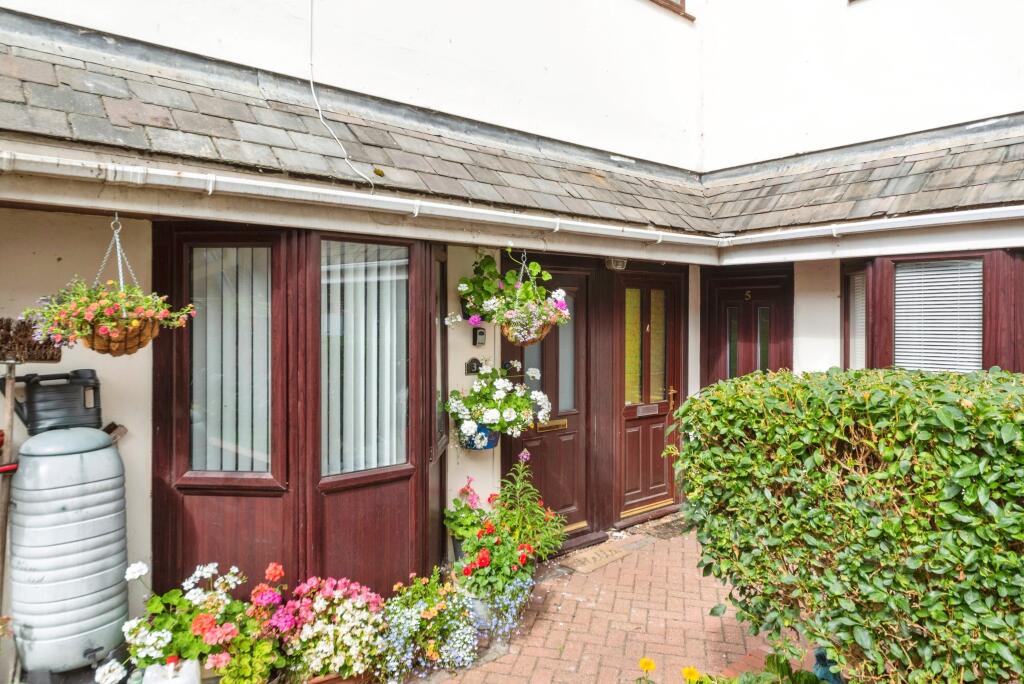 Handley Court Mews, Sleaford, NG34 photo 2
