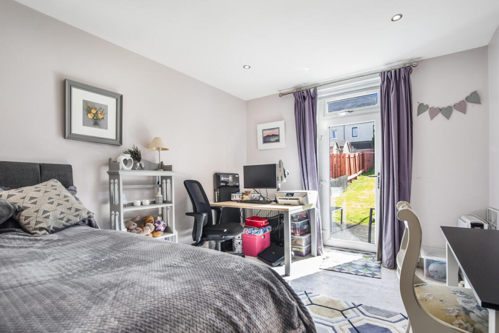 Apartment in Greenock, Overton - View 6