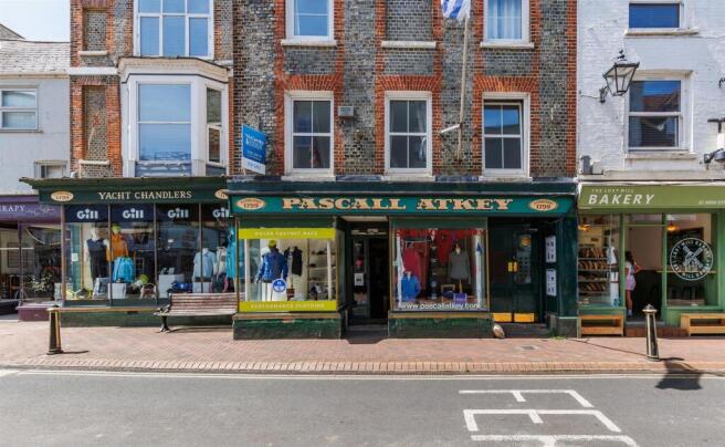 Central Old Town Cowes