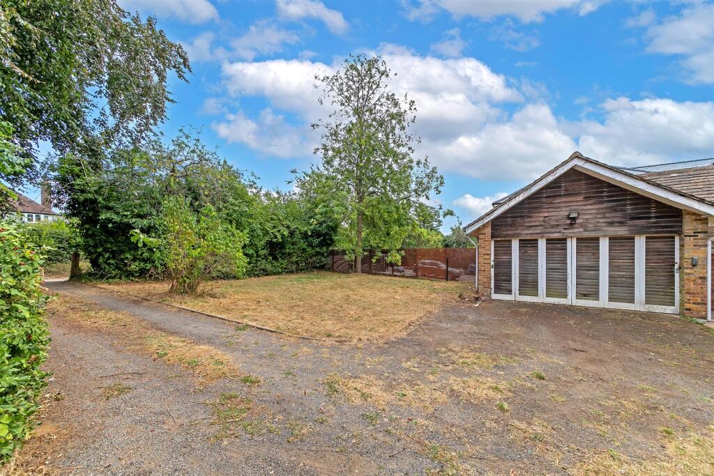 House in St Albans, Townsend - View 3