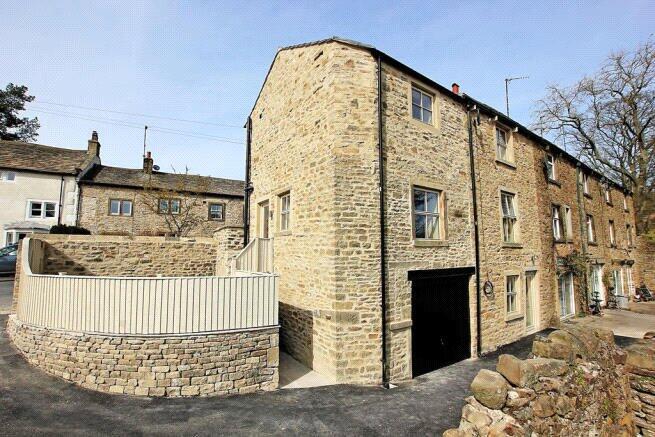 Main image of property: 9 Rook Street, Lothersdale, BD20 8EH