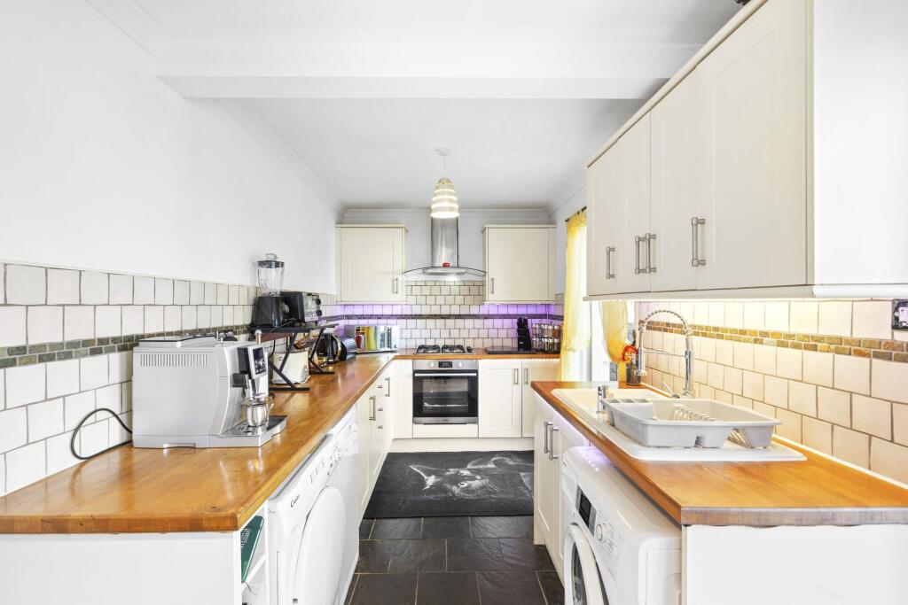House in Galashiels, Ord - View 4