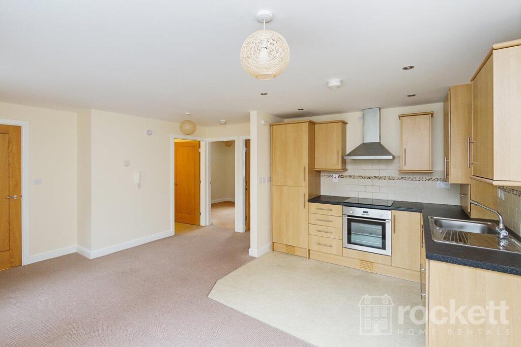Apartment in Stoke-on-Trent - View 5