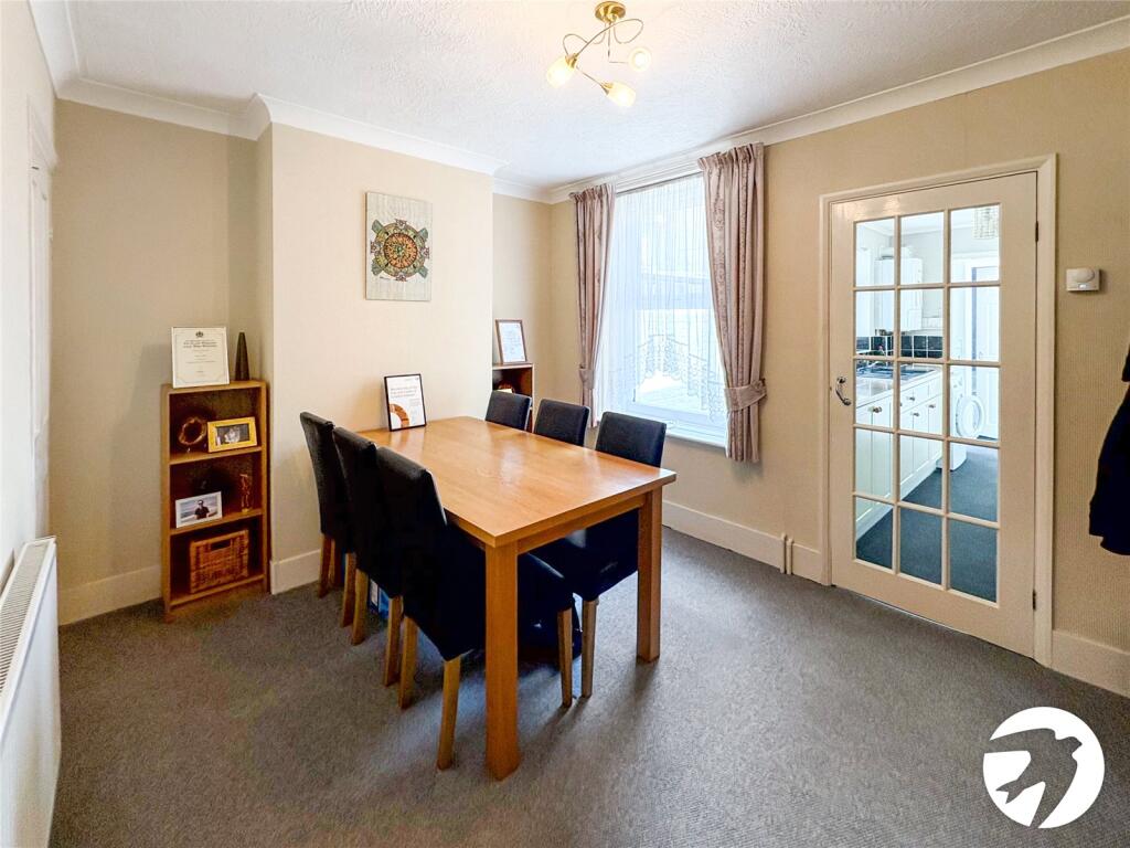 House in Maidstone, Kent - View 3