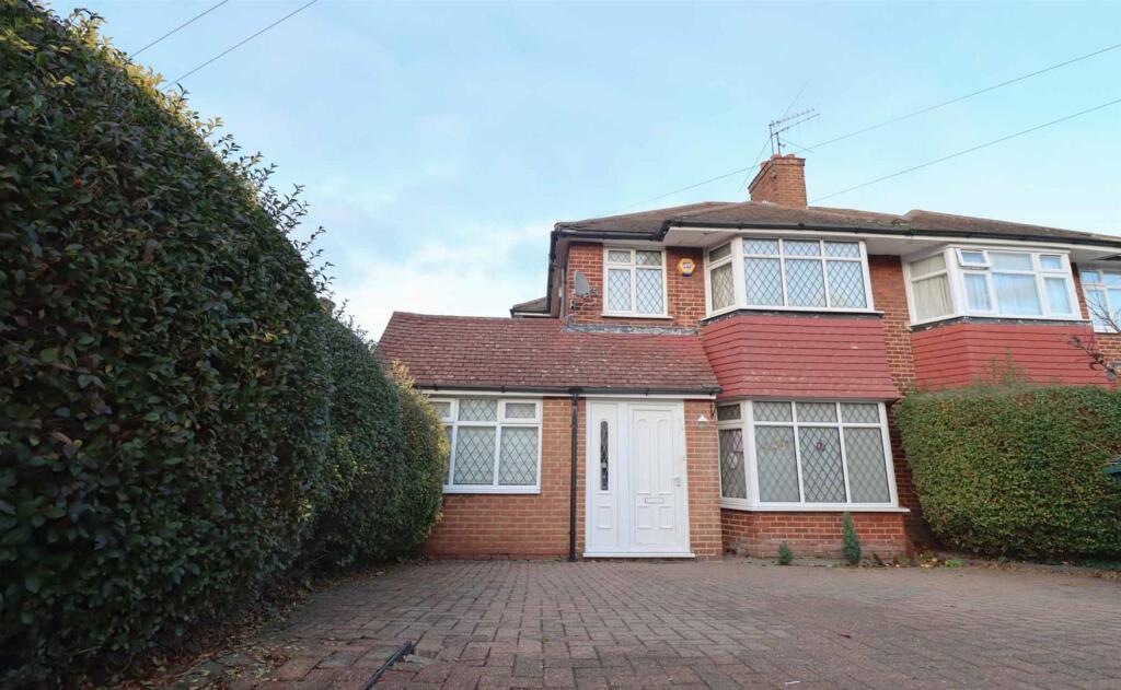 Main image of property: Francklyn Gardens, Edgware