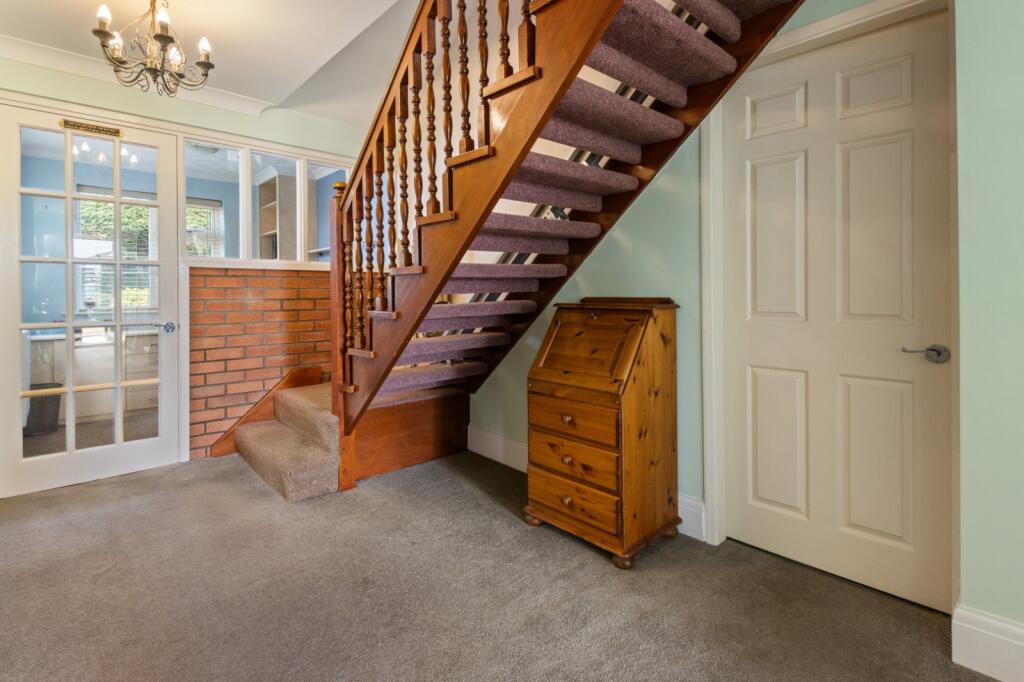 House in Grimsby, Scartho - View 5