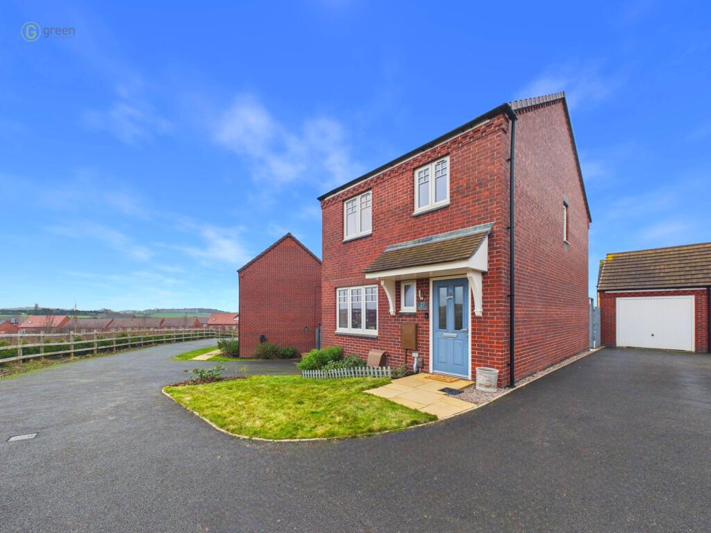 Main image of property: Hawksbeard Close, Tamworth, B79